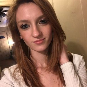 Meet your Posher, Becki